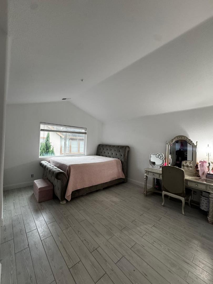 Detail Gallery Image 16 of 18 For 1958 Bradbury St, Salinas,  CA 93906 - 3 Beds | 2/1 Baths