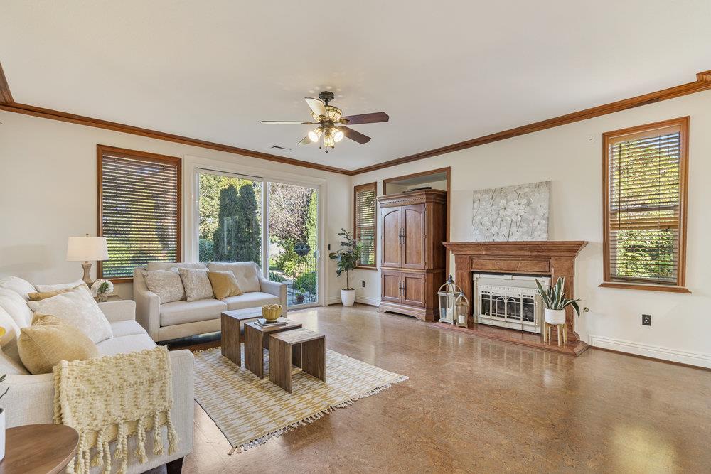 Detail Gallery Image 18 of 85 For 310 via Vaquero Norte, San Juan Bautista,  CA 95045 - 4 Beds | 3/1 Baths