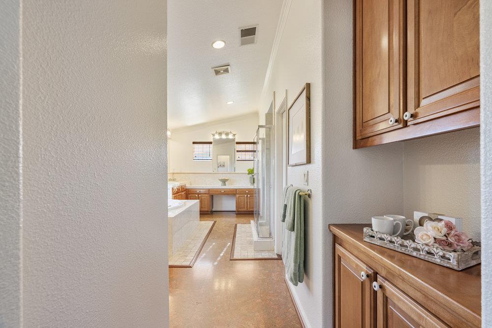 Detail Gallery Image 42 of 85 For 310 via Vaquero Norte, San Juan Bautista,  CA 95045 - 4 Beds | 3/1 Baths