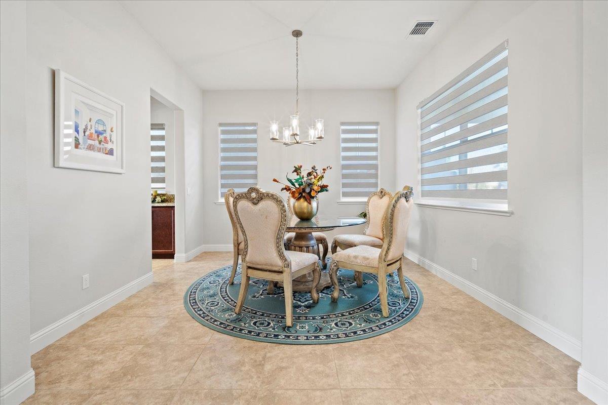 Detail Gallery Image 12 of 23 For 3013 Arido Way, Marina,  CA 93933 - 4 Beds | 3 Baths