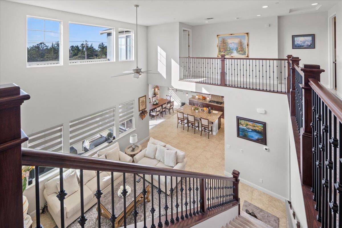 Detail Gallery Image 5 of 23 For 3013 Arido Way, Marina,  CA 93933 - 4 Beds | 3 Baths