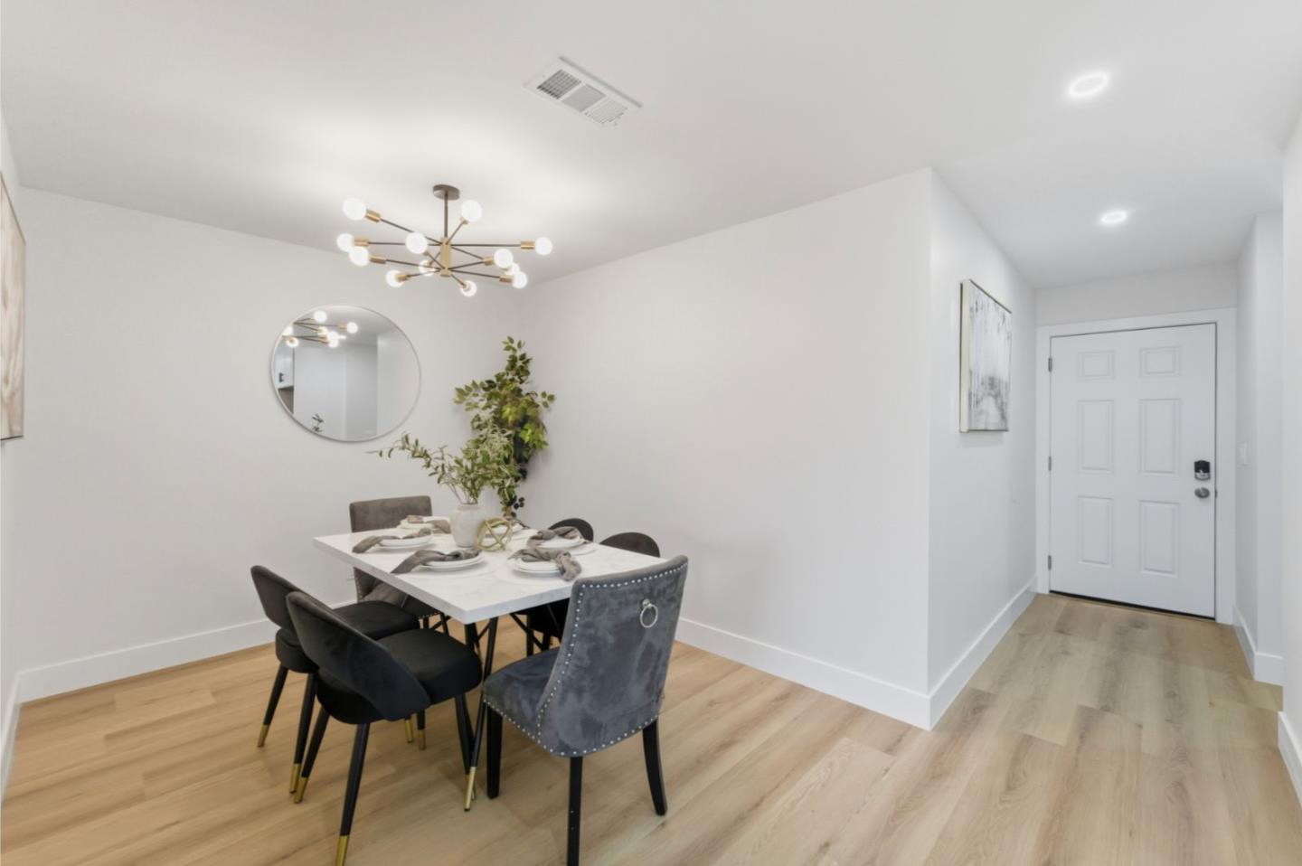 Detail Gallery Image 10 of 29 For 391 Gross St, Milpitas,  CA 95035 - 4 Beds | 2 Baths