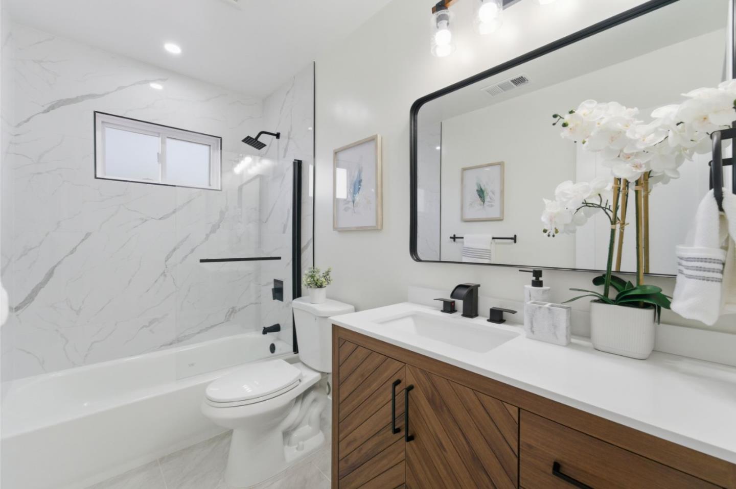 Detail Gallery Image 22 of 29 For 391 Gross St, Milpitas,  CA 95035 - 4 Beds | 2 Baths