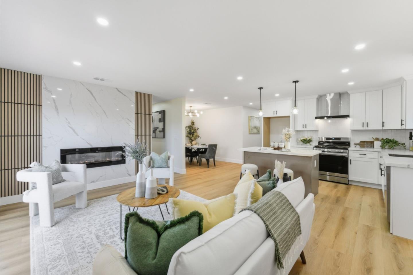 Detail Gallery Image 3 of 29 For 391 Gross St, Milpitas,  CA 95035 - 4 Beds | 2 Baths