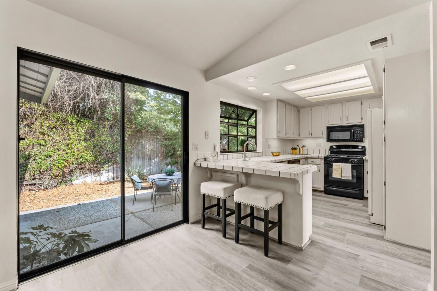 Detail Gallery Image 20 of 58 For 847 Wren Dr, San Jose,  CA 95125 - 3 Beds | 2 Baths