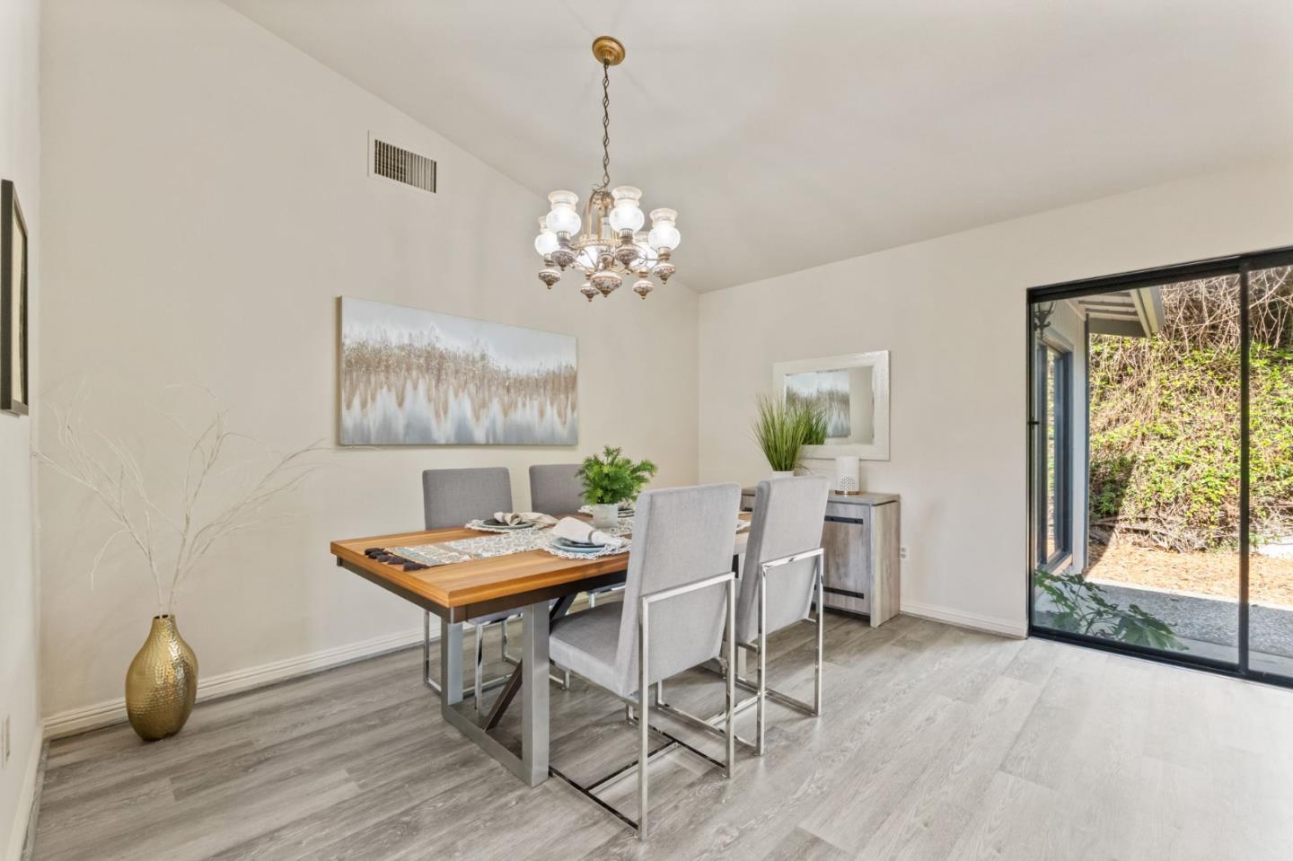 Detail Gallery Image 27 of 58 For 847 Wren Dr, San Jose,  CA 95125 - 3 Beds | 2 Baths