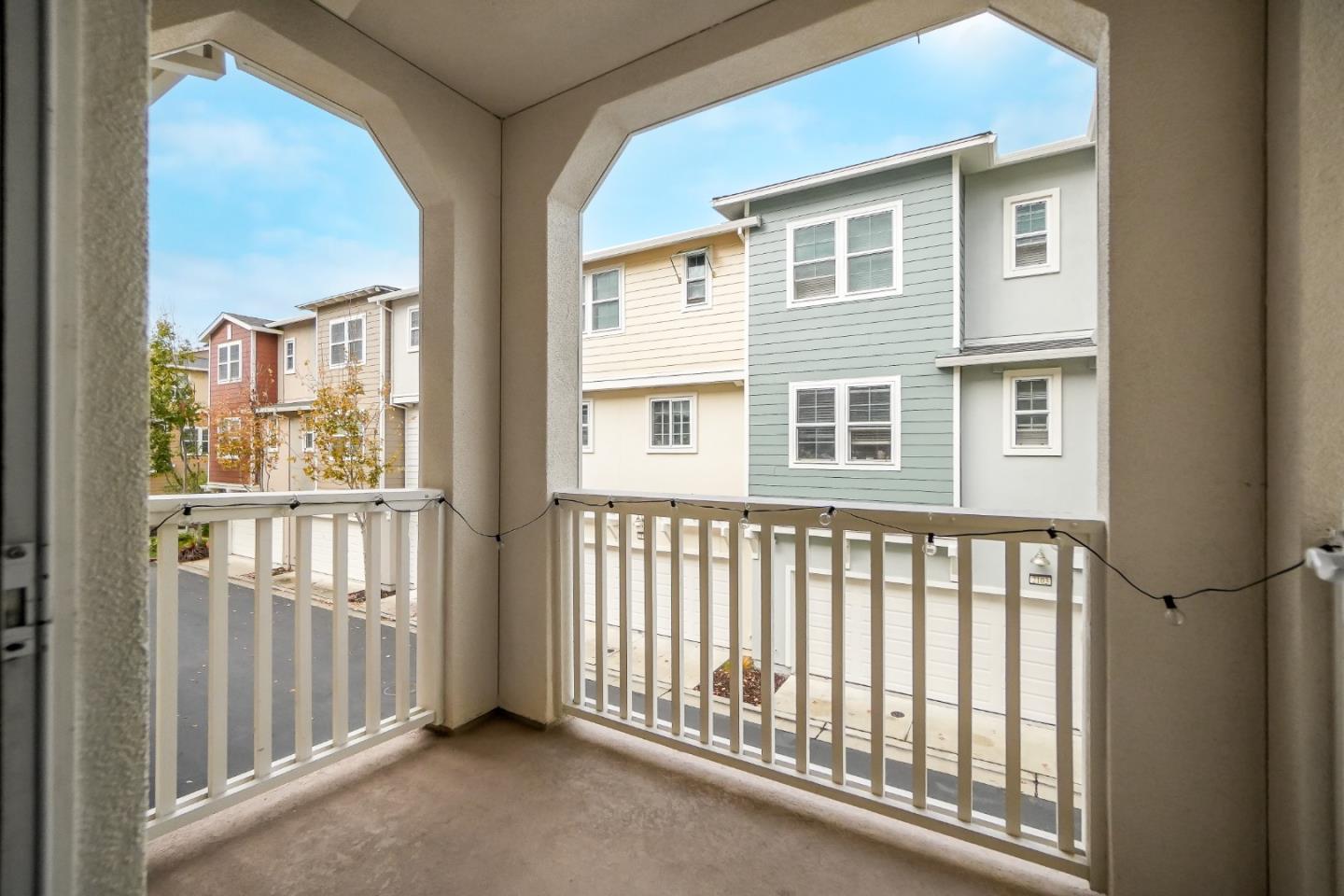 Detail Gallery Image 28 of 48 For 2502 Jetty Dr, Richmond,  CA 94804 - 2 Beds | 2/1 Baths