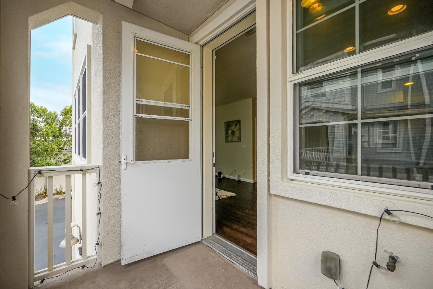 Detail Gallery Image 30 of 48 For 2502 Jetty Dr, Richmond,  CA 94804 - 2 Beds | 2/1 Baths
