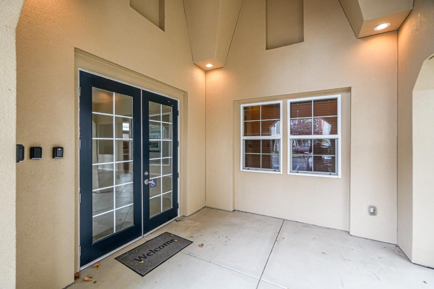Detail Gallery Image 44 of 48 For 2502 Jetty Dr, Richmond,  CA 94804 - 2 Beds | 2/1 Baths