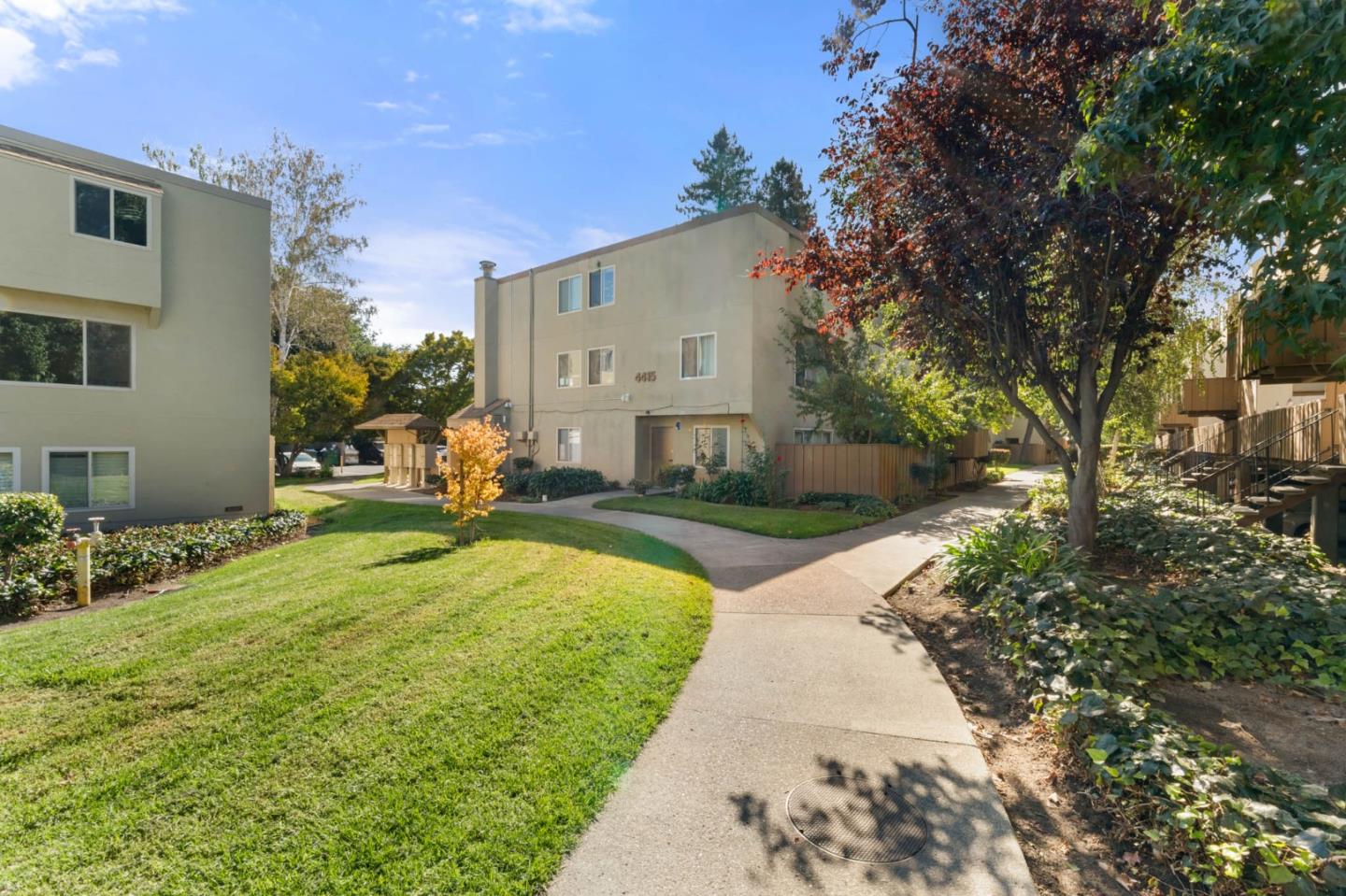 Detail Gallery Image 22 of 34 For 4415 Norwalk Dr #3,  San Jose,  CA 95129 - 3 Beds | 2/1 Baths