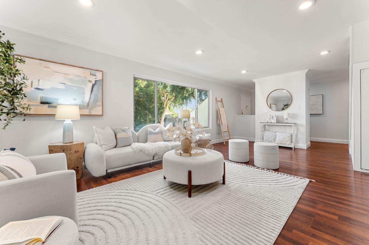 Detail Gallery Image 5 of 34 For 4415 Norwalk Dr #3,  San Jose,  CA 95129 - 3 Beds | 2/1 Baths