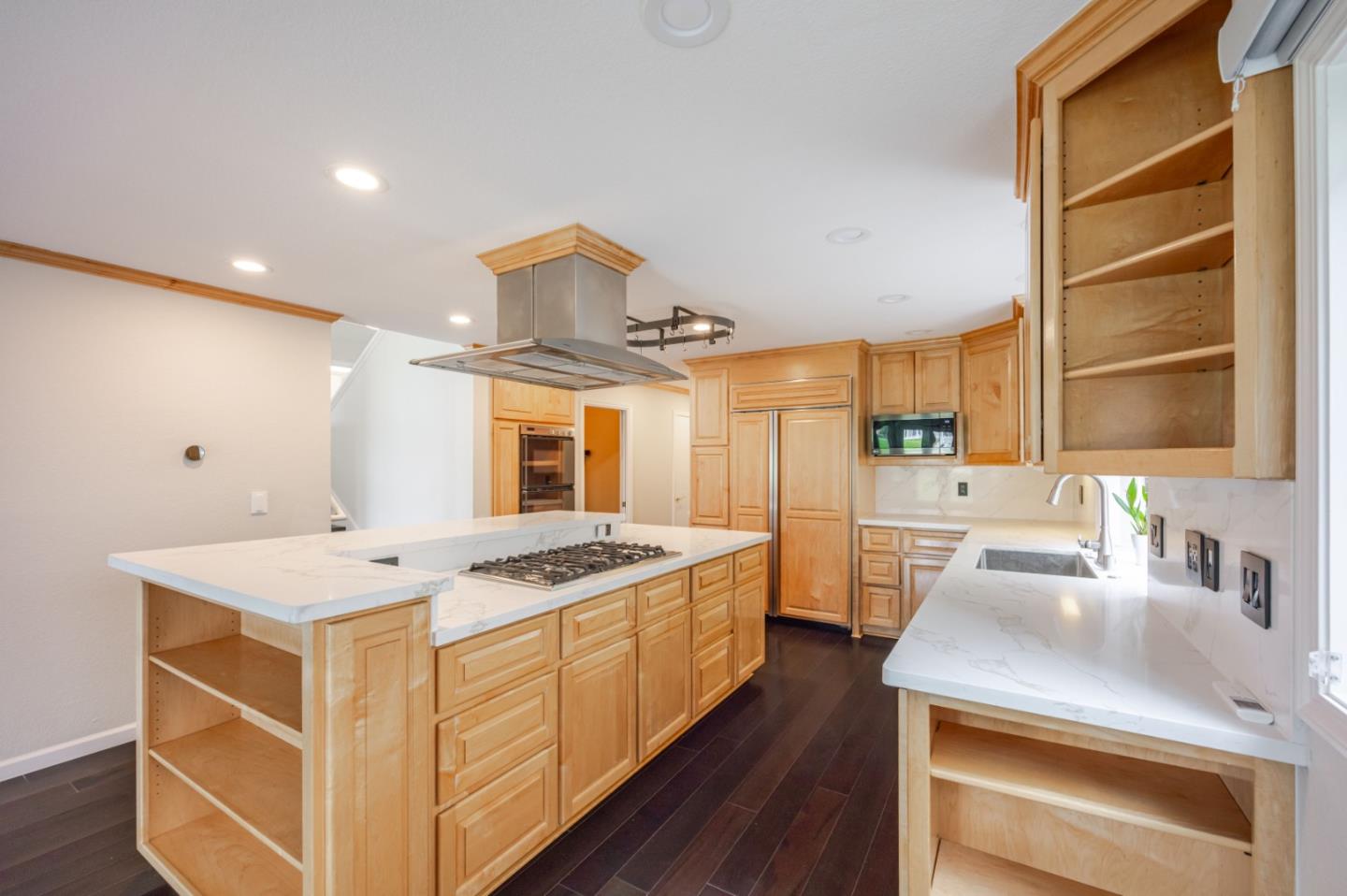 Detail Gallery Image 20 of 63 For 447 Burning Tree Ct, Half Moon Bay,  CA 94019 - 3 Beds | 2/1 Baths