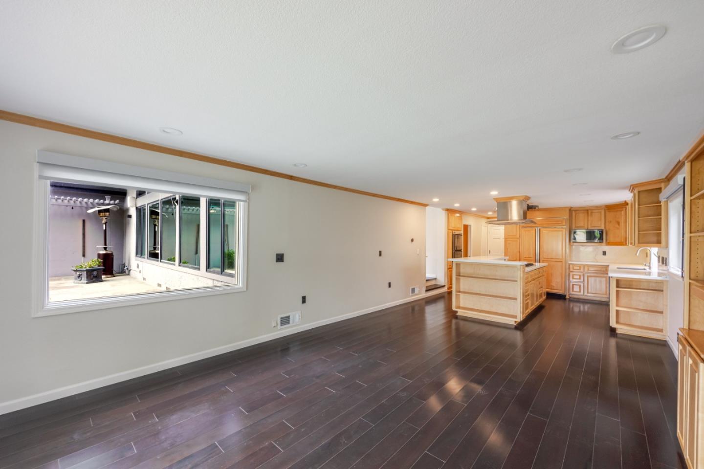 Detail Gallery Image 22 of 63 For 447 Burning Tree Ct, Half Moon Bay,  CA 94019 - 3 Beds | 2/1 Baths