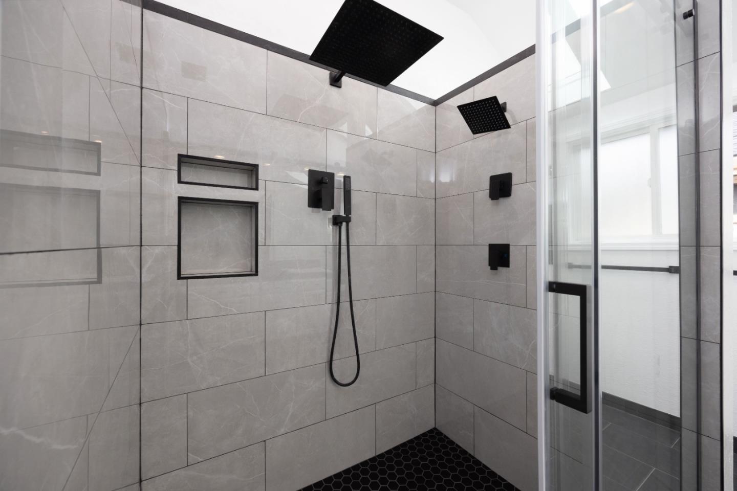 Detail Gallery Image 39 of 63 For 447 Burning Tree Ct, Half Moon Bay,  CA 94019 - 3 Beds | 2/1 Baths