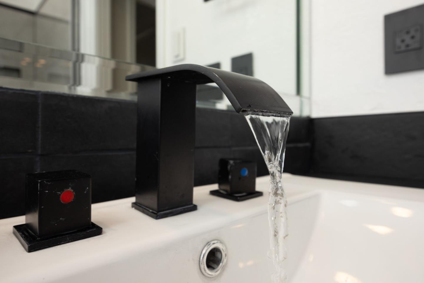 Detail Gallery Image 42 of 63 For 447 Burning Tree Ct, Half Moon Bay,  CA 94019 - 3 Beds | 2/1 Baths