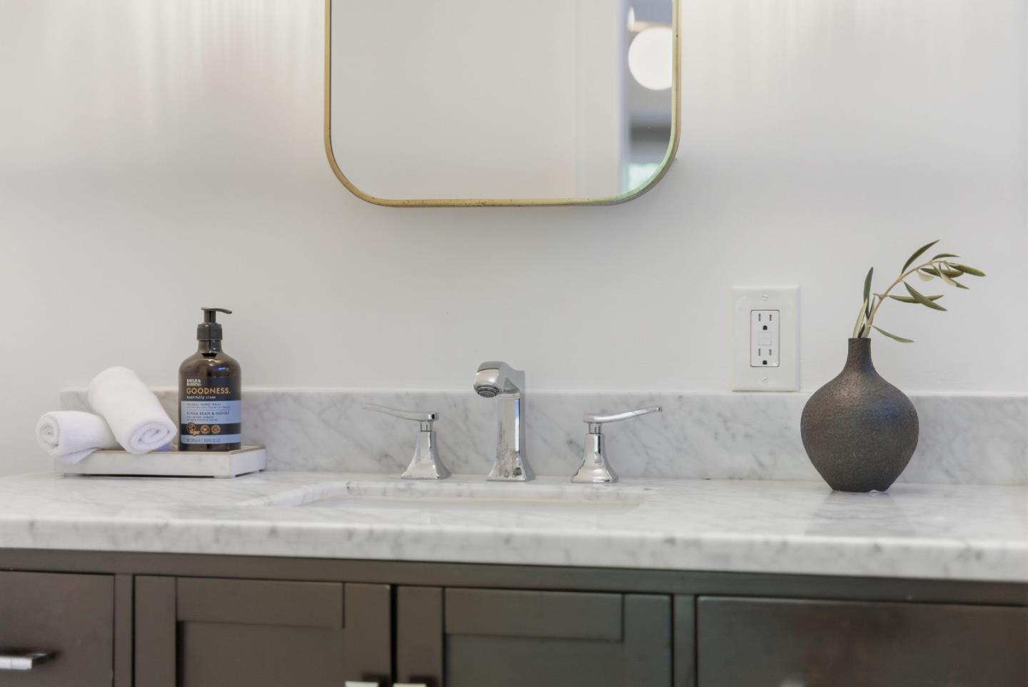 Detail Gallery Image 31 of 91 For 3604 Cuen Ct, San Jose,  CA 95136 - 4 Beds | 2/1 Baths