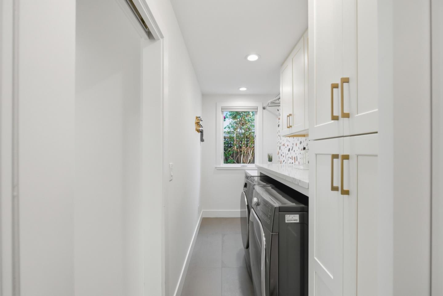 Detail Gallery Image 42 of 91 For 3604 Cuen Ct, San Jose,  CA 95136 - 4 Beds | 2/1 Baths