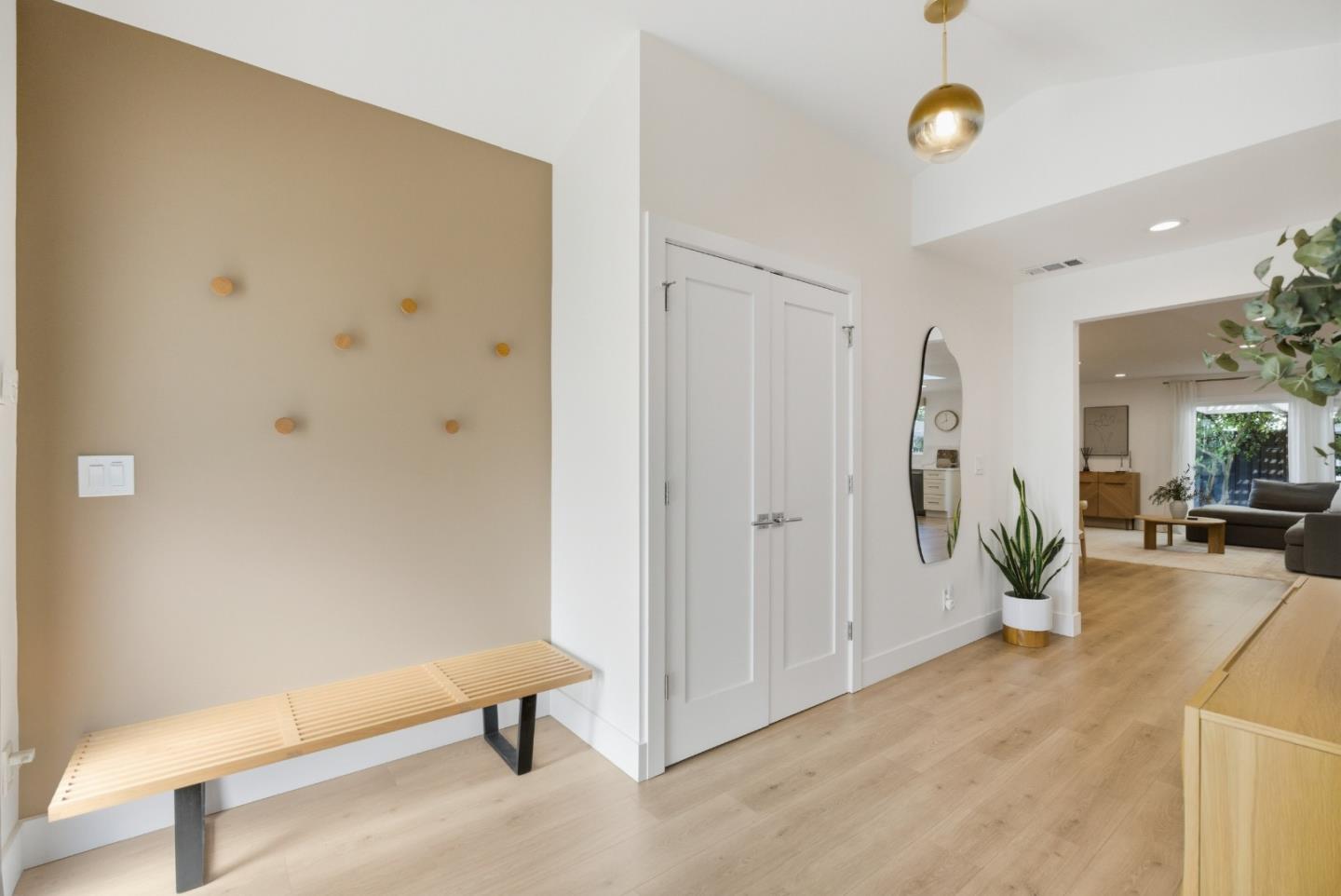 Detail Gallery Image 6 of 91 For 3604 Cuen Ct, San Jose,  CA 95136 - 4 Beds | 2/1 Baths