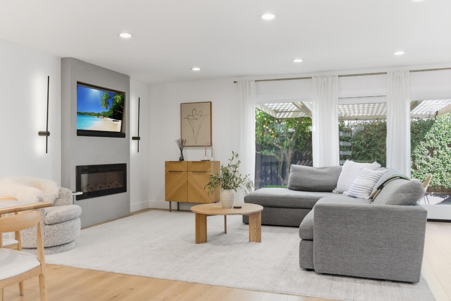 Detail Gallery Image 8 of 91 For 3604 Cuen Ct, San Jose,  CA 95136 - 4 Beds | 2/1 Baths