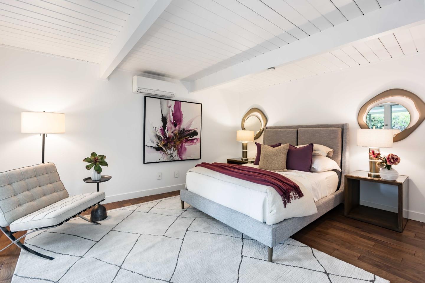 Detail Gallery Image 15 of 30 For 3502 Arbutus Ave, Palo Alto,  CA 94303 - 4 Beds | 2/1 Baths