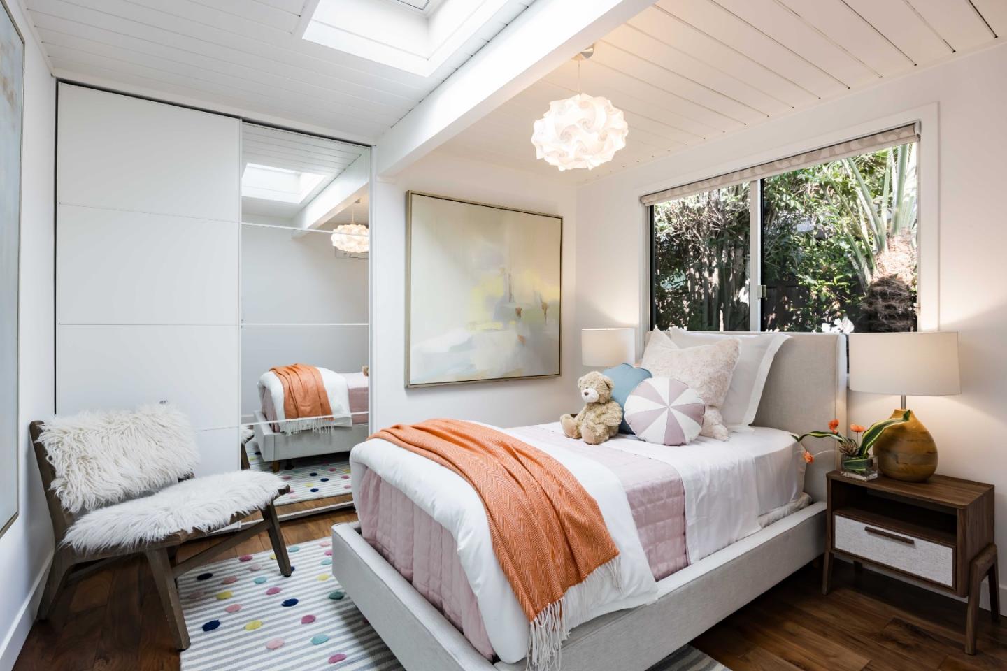 Detail Gallery Image 21 of 30 For 3502 Arbutus Ave, Palo Alto,  CA 94303 - 4 Beds | 2/1 Baths