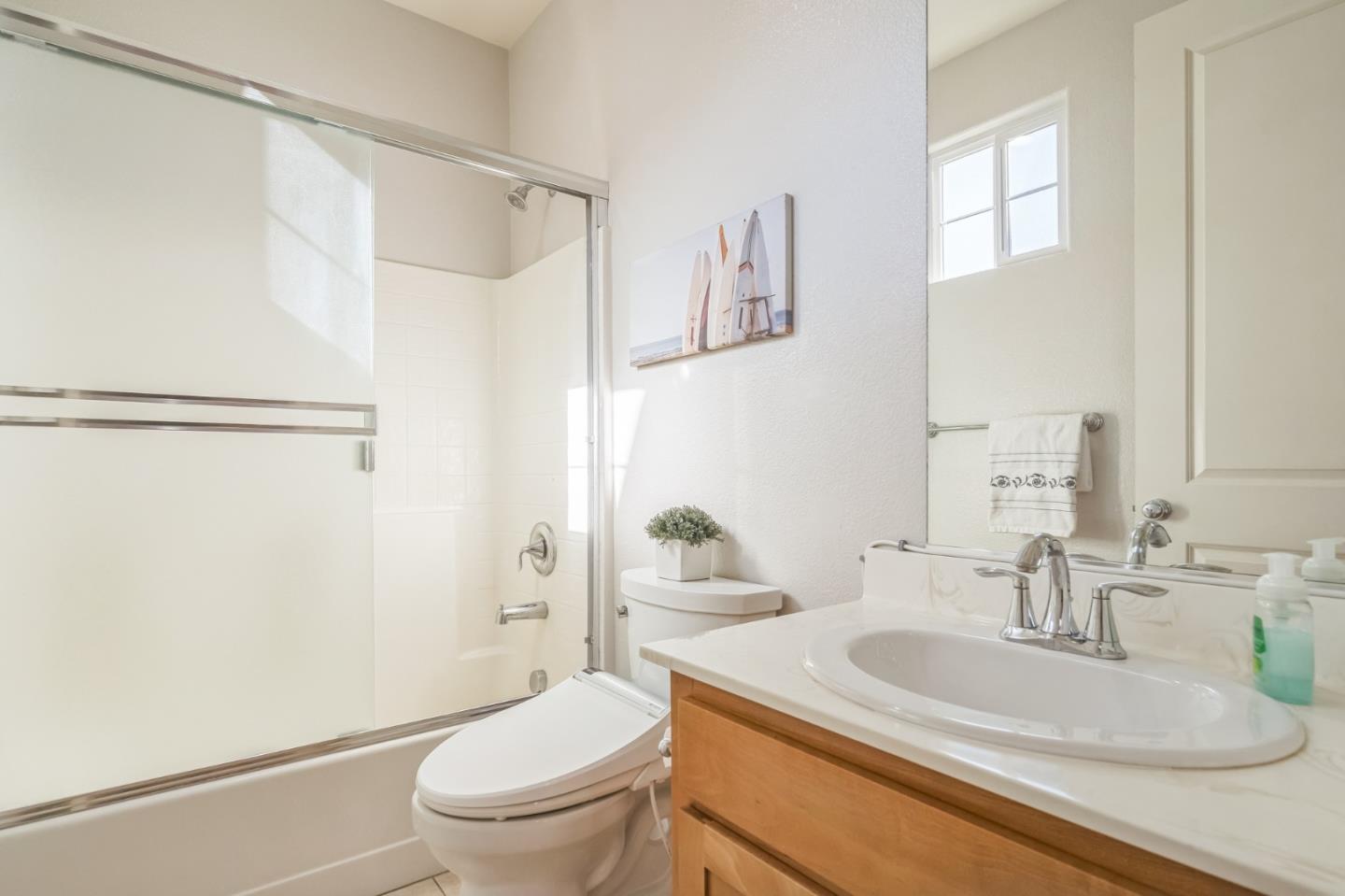 Detail Gallery Image 33 of 55 For 2371 Capistrello St, Dublin,  CA 94568 - 4 Beds | 3/1 Baths