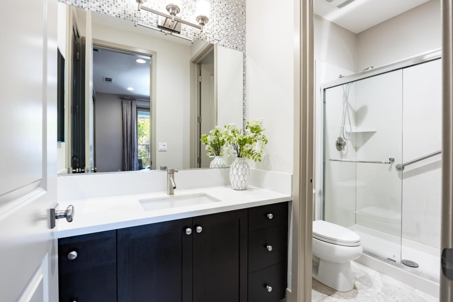 Detail Gallery Image 11 of 23 For 3428 Alma Village Cir, Palo Alto,  CA 94306 - 4 Beds | 3/1 Baths