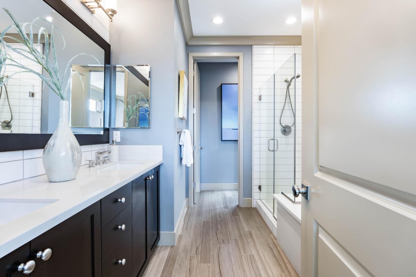 Detail Gallery Image 20 of 23 For 3428 Alma Village Cir, Palo Alto,  CA 94306 - 4 Beds | 3/1 Baths