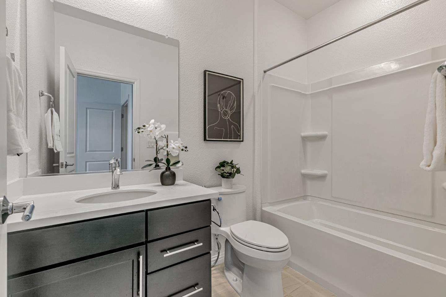 Detail Gallery Image 24 of 70 For 5765 Magnetic Loop, San Jose,  CA 95119 - 3 Beds | 3/1 Baths