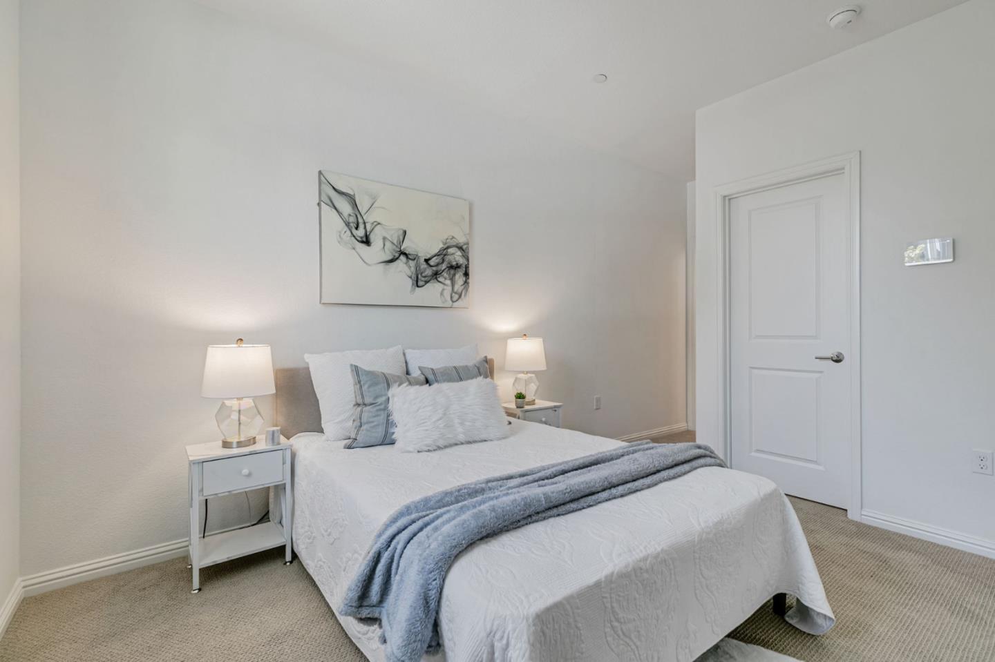 Detail Gallery Image 27 of 70 For 5765 Magnetic Loop, San Jose,  CA 95119 - 3 Beds | 3/1 Baths