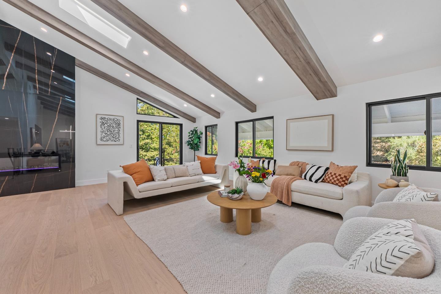 Detail Gallery Image 22 of 98 For 14324 Cordwood Ct, Saratoga,  CA 95070 - 6 Beds | 6/1 Baths