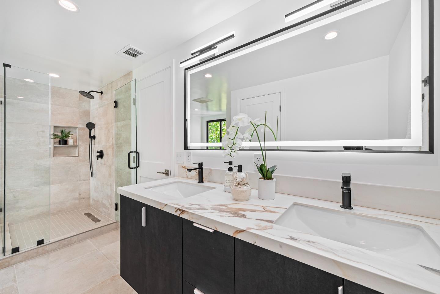 Detail Gallery Image 35 of 98 For 14324 Cordwood Ct, Saratoga,  CA 95070 - 6 Beds | 6/1 Baths