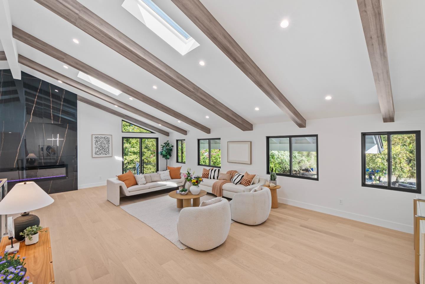 Detail Gallery Image 6 of 98 For 14324 Cordwood Ct, Saratoga,  CA 95070 - 6 Beds | 6/1 Baths