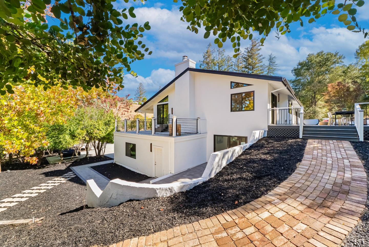 Detail Gallery Image 83 of 98 For 14324 Cordwood Ct, Saratoga,  CA 95070 - 6 Beds | 6/1 Baths