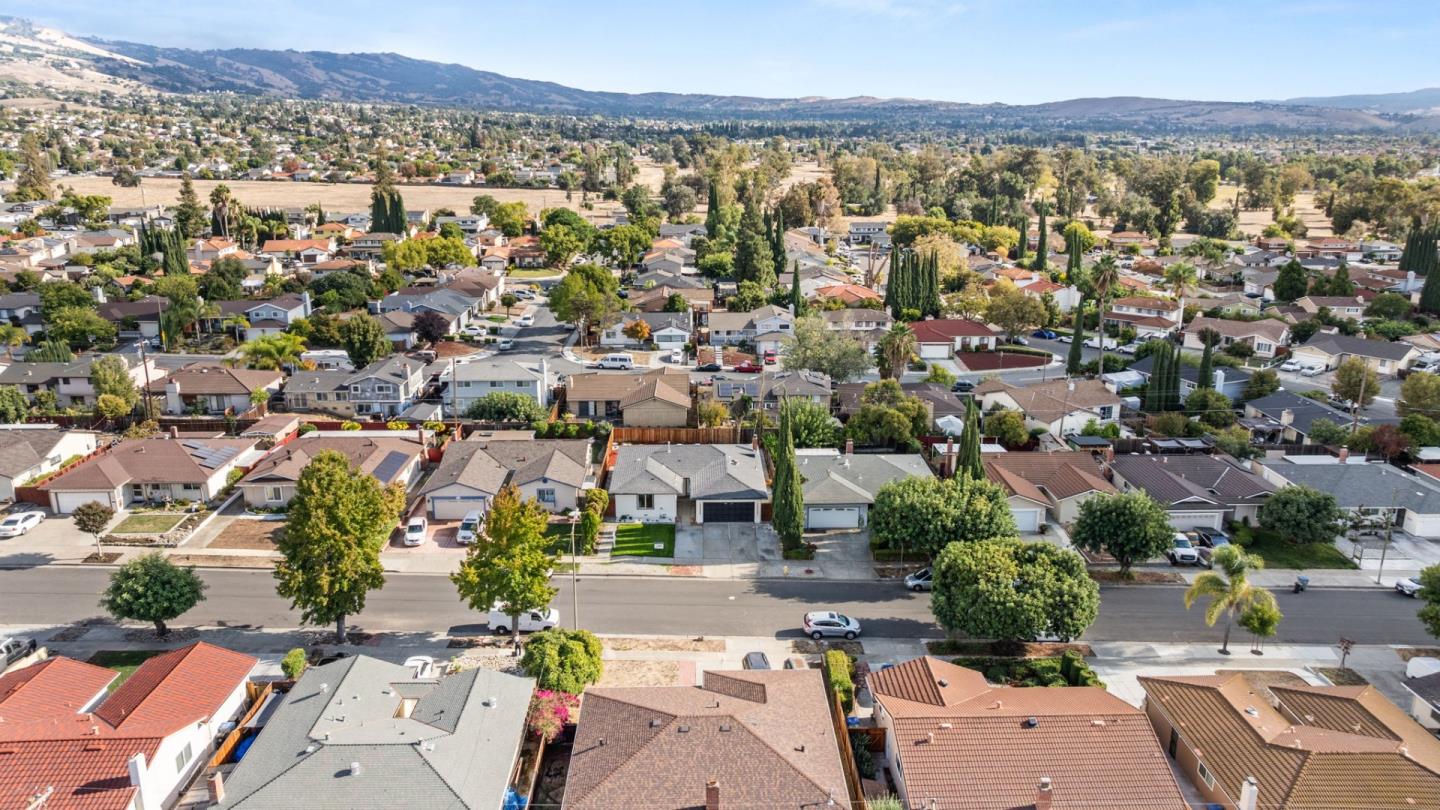 Detail Gallery Image 29 of 31 For 3250 Sylvan Dr, San Jose,  CA 95148 - 4 Beds | 2 Baths