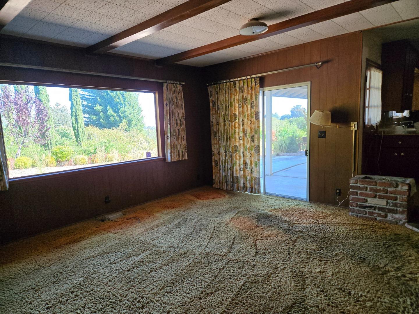 Detail Gallery Image 19 of 40 For 12130 Foothill Ln, Los Altos Hills,  CA 94022 - 4 Beds | 2/1 Baths