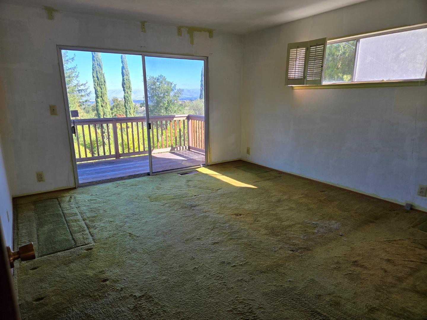 Detail Gallery Image 29 of 40 For 12130 Foothill Ln, Los Altos Hills,  CA 94022 - 4 Beds | 2/1 Baths