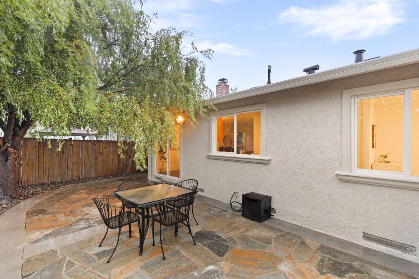 Detail Gallery Image 26 of 29 For 3702 Gettysburg Ct, Pleasanton,  CA 94588 - 3 Beds | 2 Baths