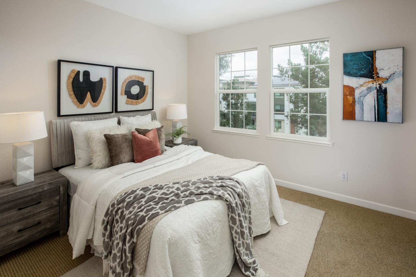 Detail Gallery Image 13 of 27 For 1129 Munich Ter, Sunnyvale,  CA 94089 - 3 Beds | 2/1 Baths