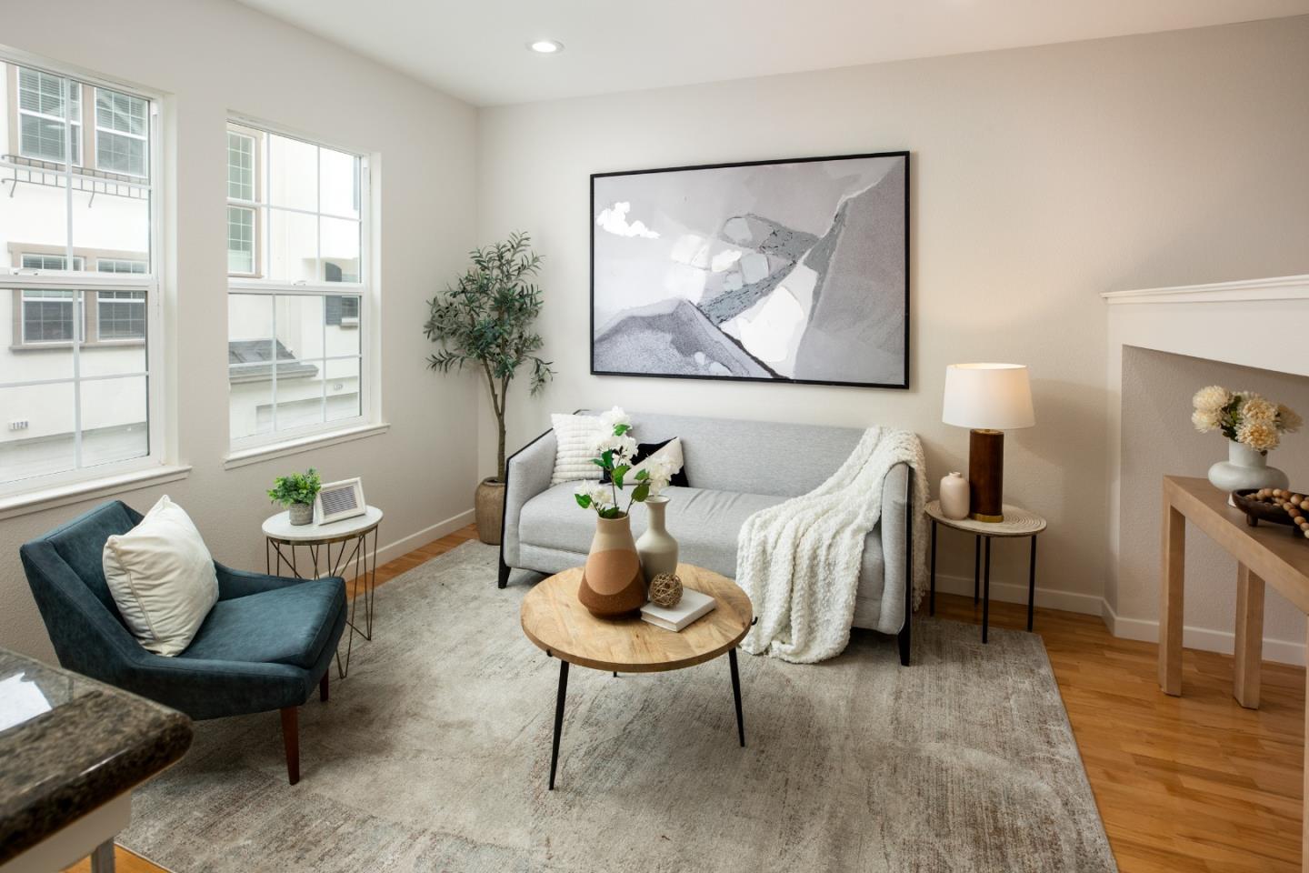 Detail Gallery Image 6 of 27 For 1129 Munich Ter, Sunnyvale,  CA 94089 - 3 Beds | 2/1 Baths