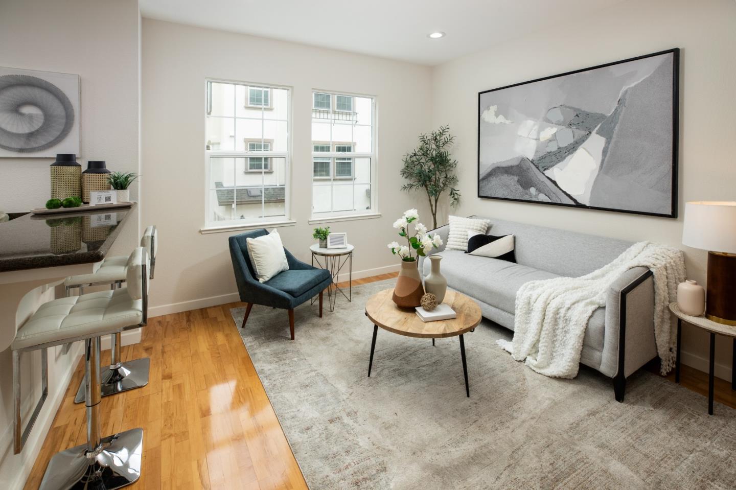 Detail Gallery Image 7 of 27 For 1129 Munich Ter, Sunnyvale,  CA 94089 - 3 Beds | 2/1 Baths