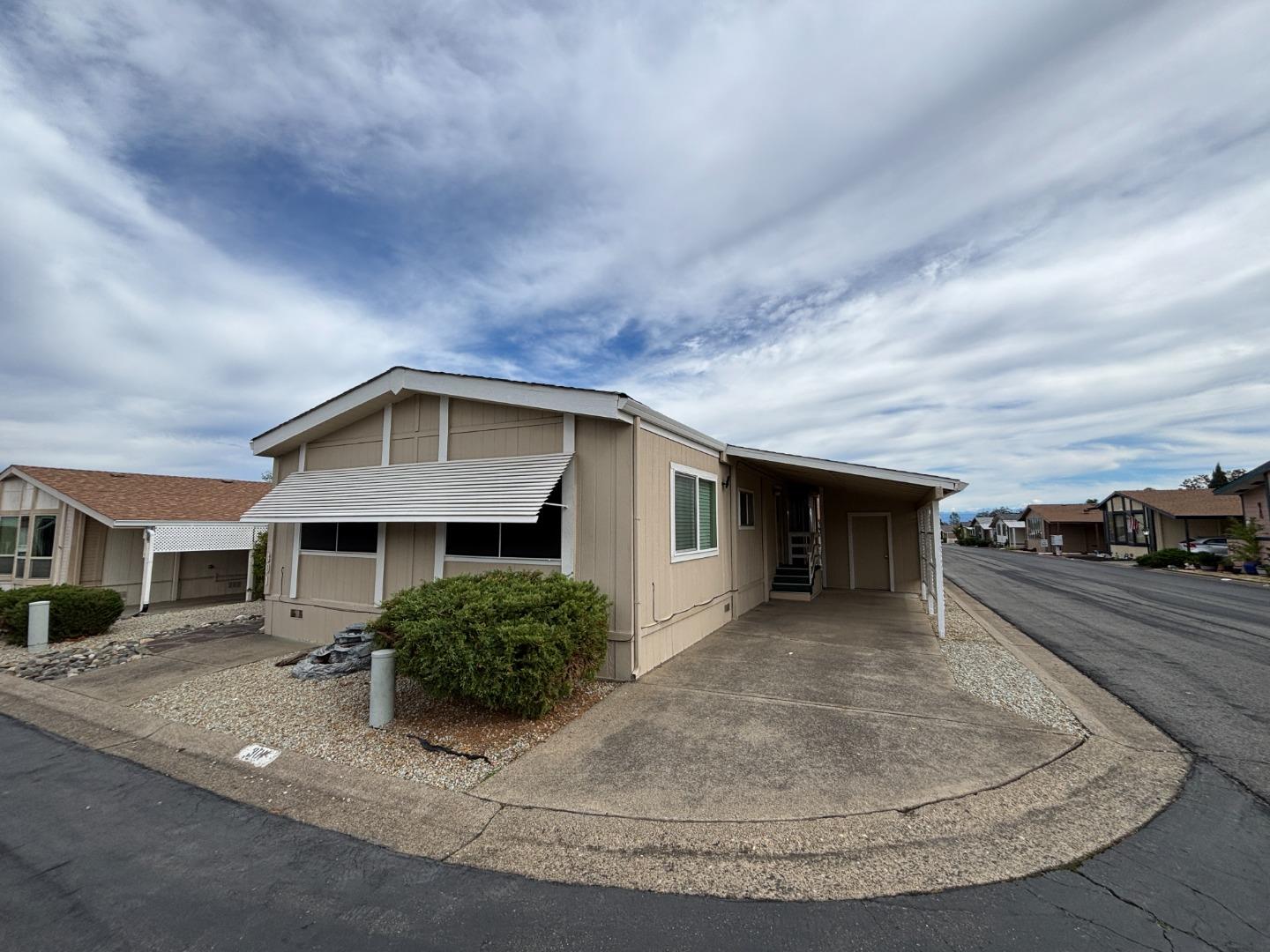 Detail Gallery Image 2 of 20 For 301 Sapwood Dr #280,  Redding,  CA 96003 - 2 Beds | 2 Baths