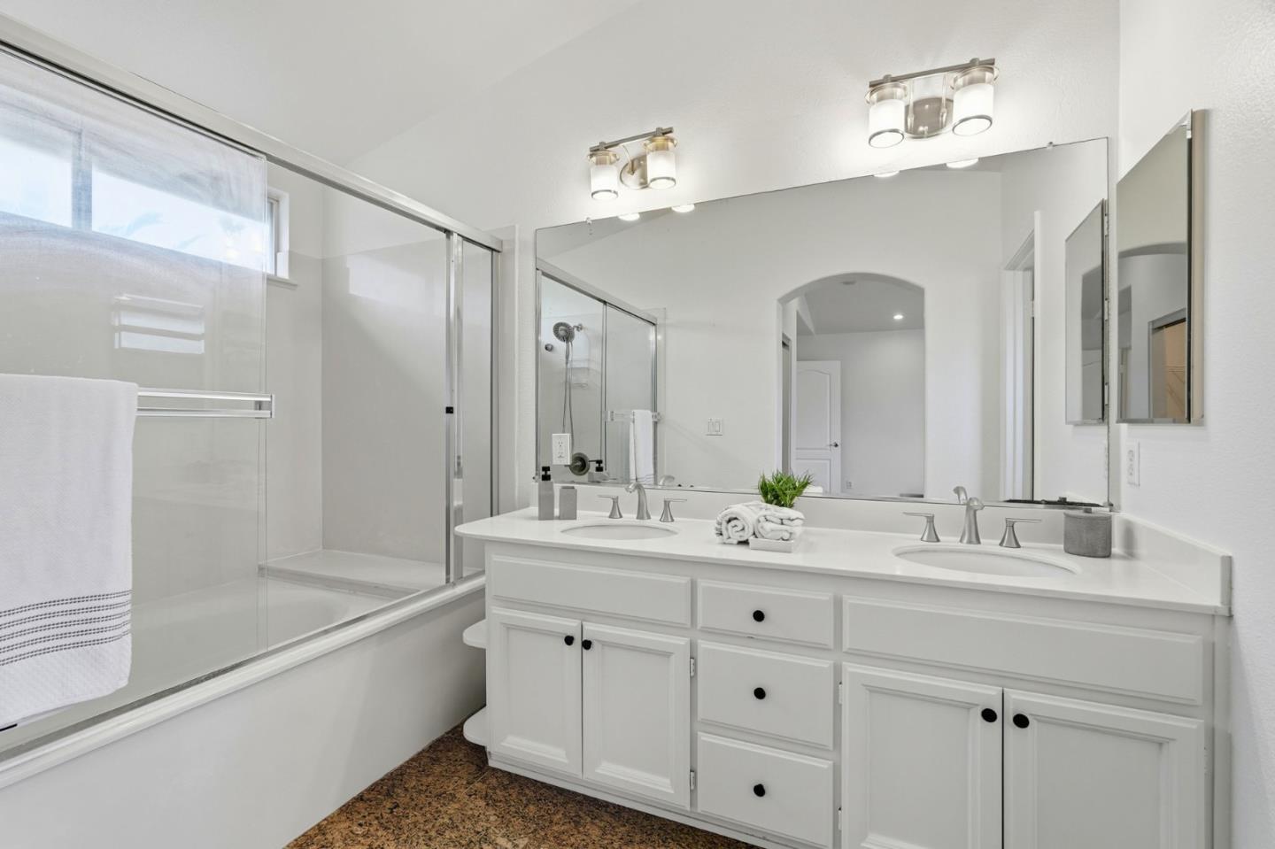 Detail Gallery Image 33 of 54 For 448 River Rock Ct, San Jose,  CA 95136 - 3 Beds | 2/1 Baths