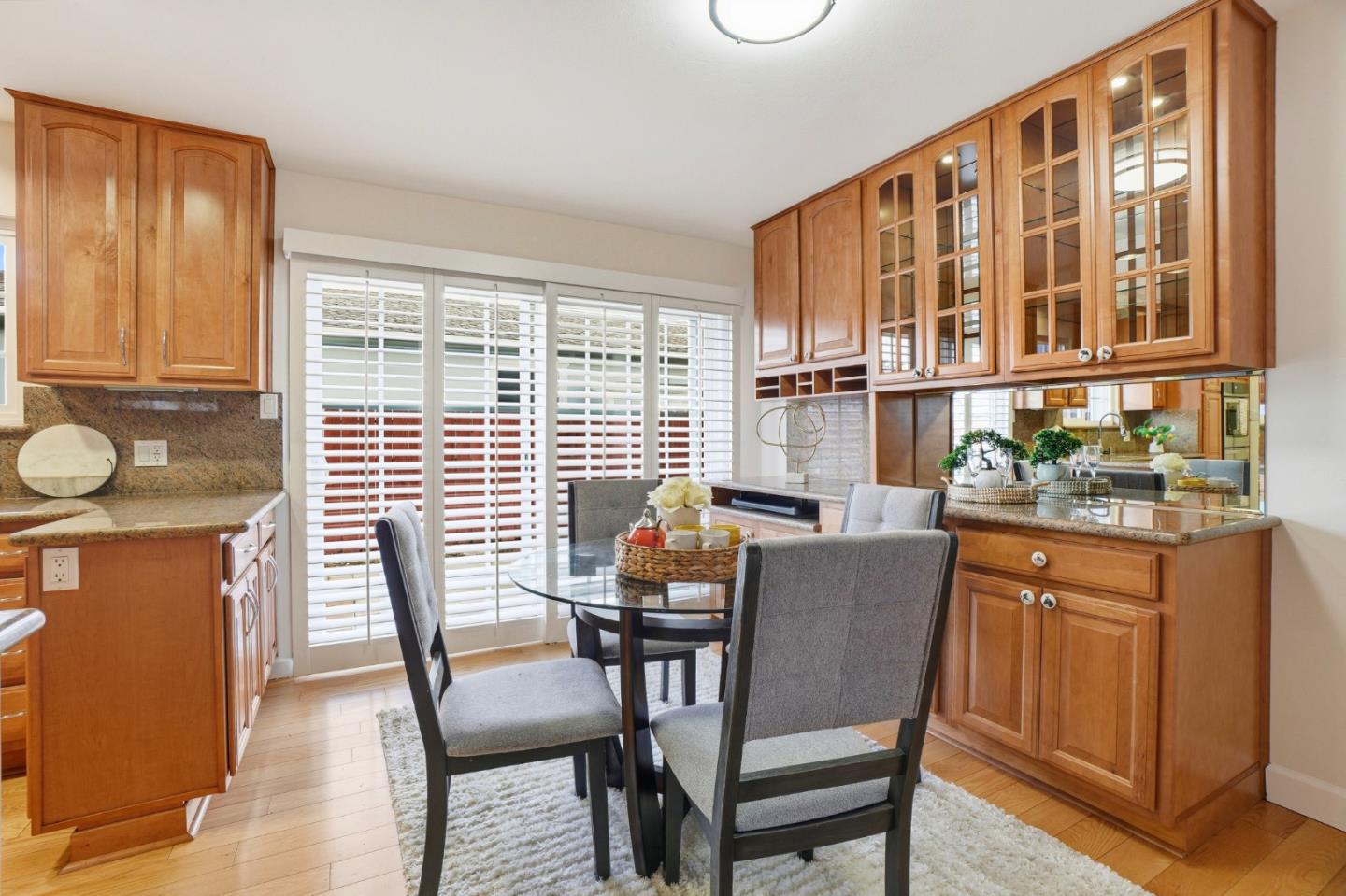 Detail Gallery Image 15 of 30 For 3151 Summit Rd, San Bruno,  CA 94066 - 3 Beds | 2 Baths