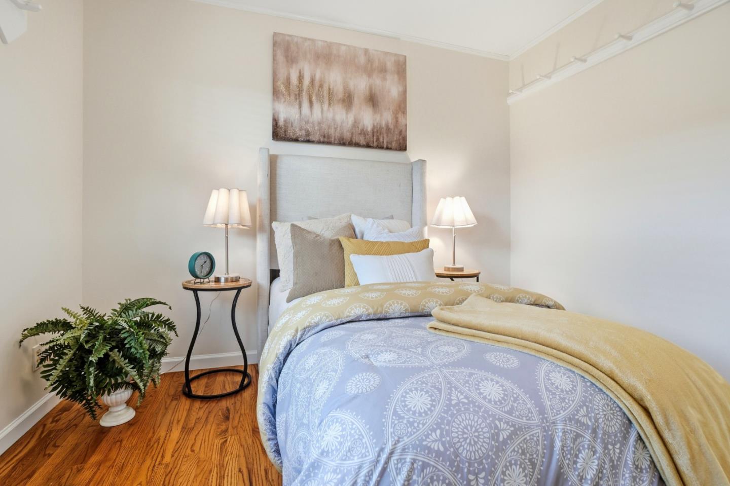 Detail Gallery Image 18 of 30 For 3151 Summit Rd, San Bruno,  CA 94066 - 3 Beds | 2 Baths