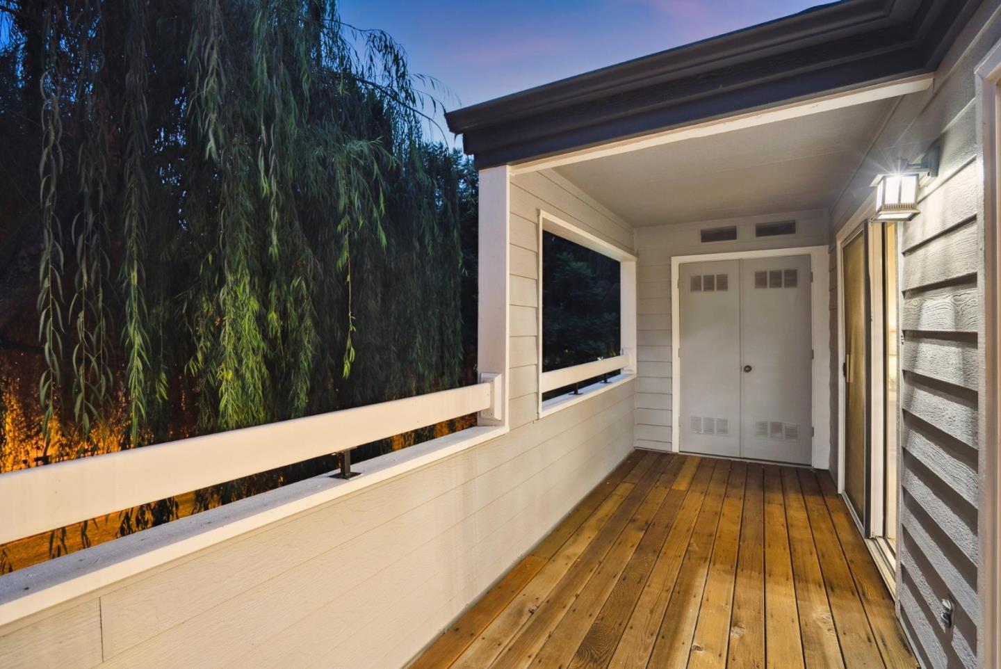 Detail Gallery Image 16 of 100 For 1612 Parkview Green Cir, San Jose,  CA 95131 - 2 Beds | 2 Baths