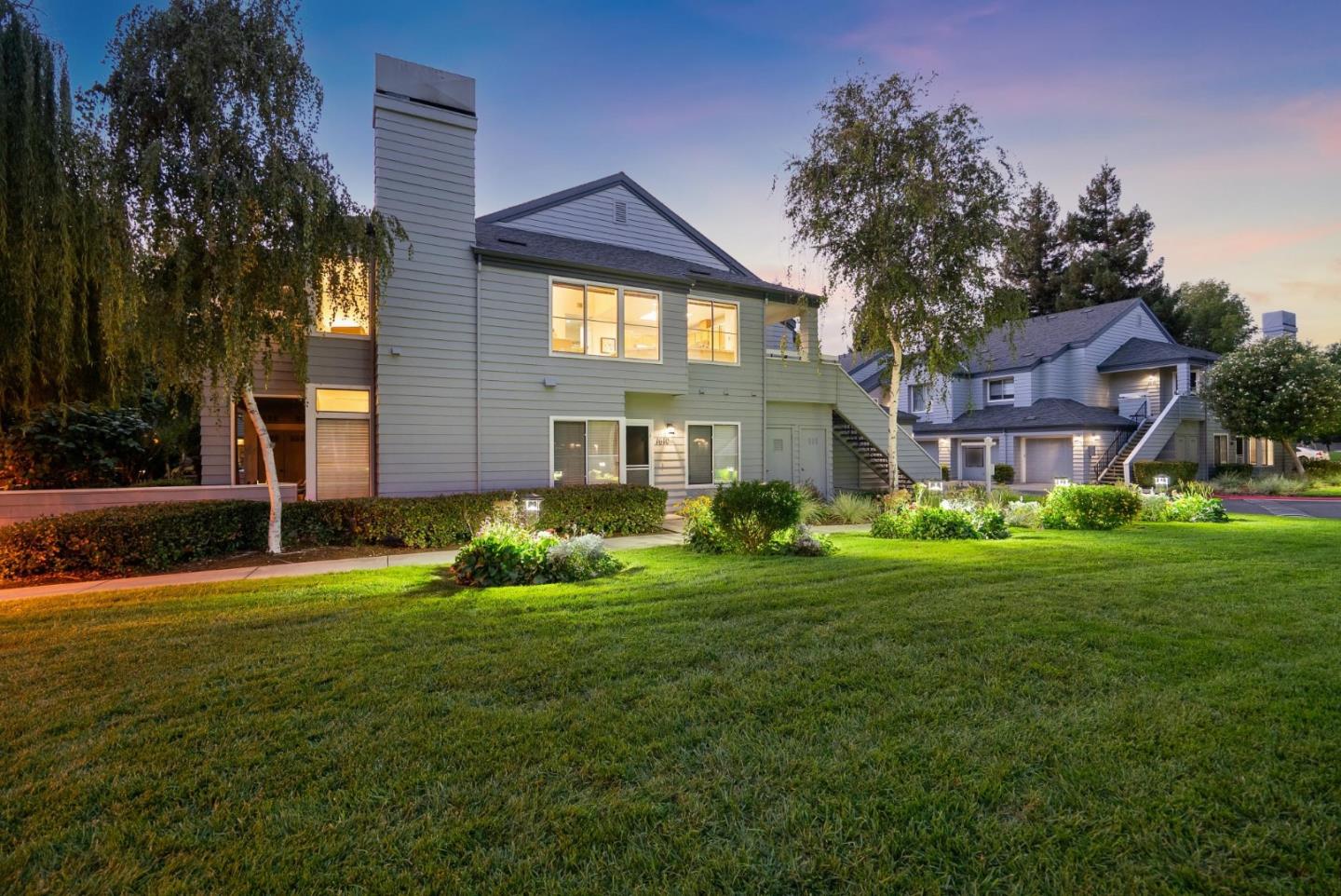 Detail Gallery Image 21 of 100 For 1612 Parkview Green Cir, San Jose,  CA 95131 - 2 Beds | 2 Baths