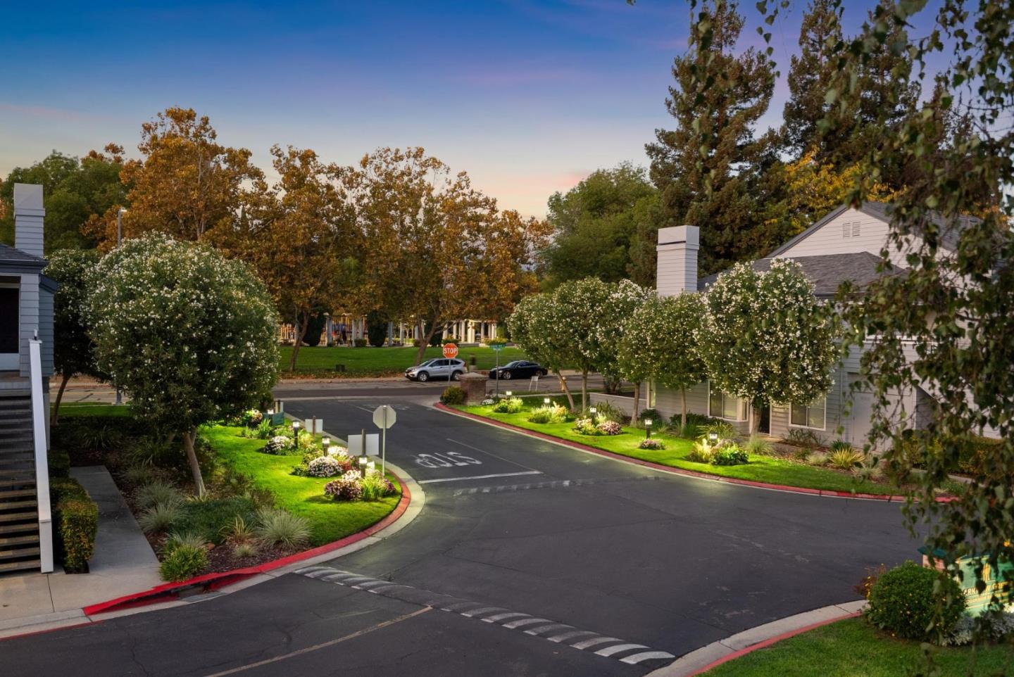 Detail Gallery Image 24 of 100 For 1612 Parkview Green Cir, San Jose,  CA 95131 - 2 Beds | 2 Baths