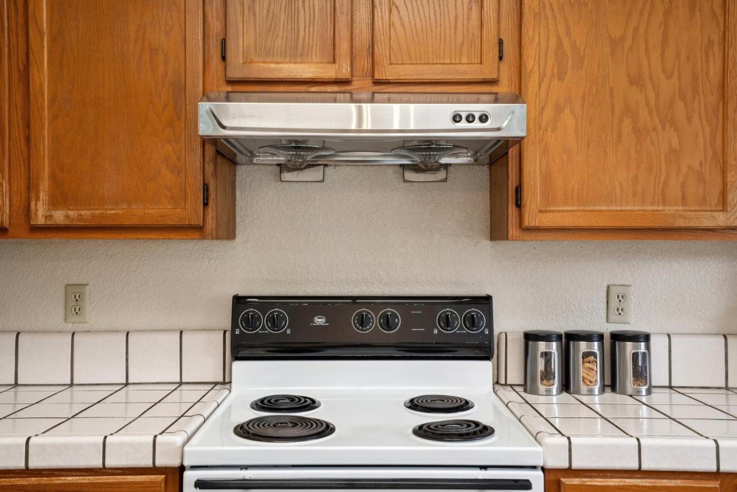 Detail Gallery Image 43 of 100 For 1612 Parkview Green Cir, San Jose,  CA 95131 - 2 Beds | 2 Baths