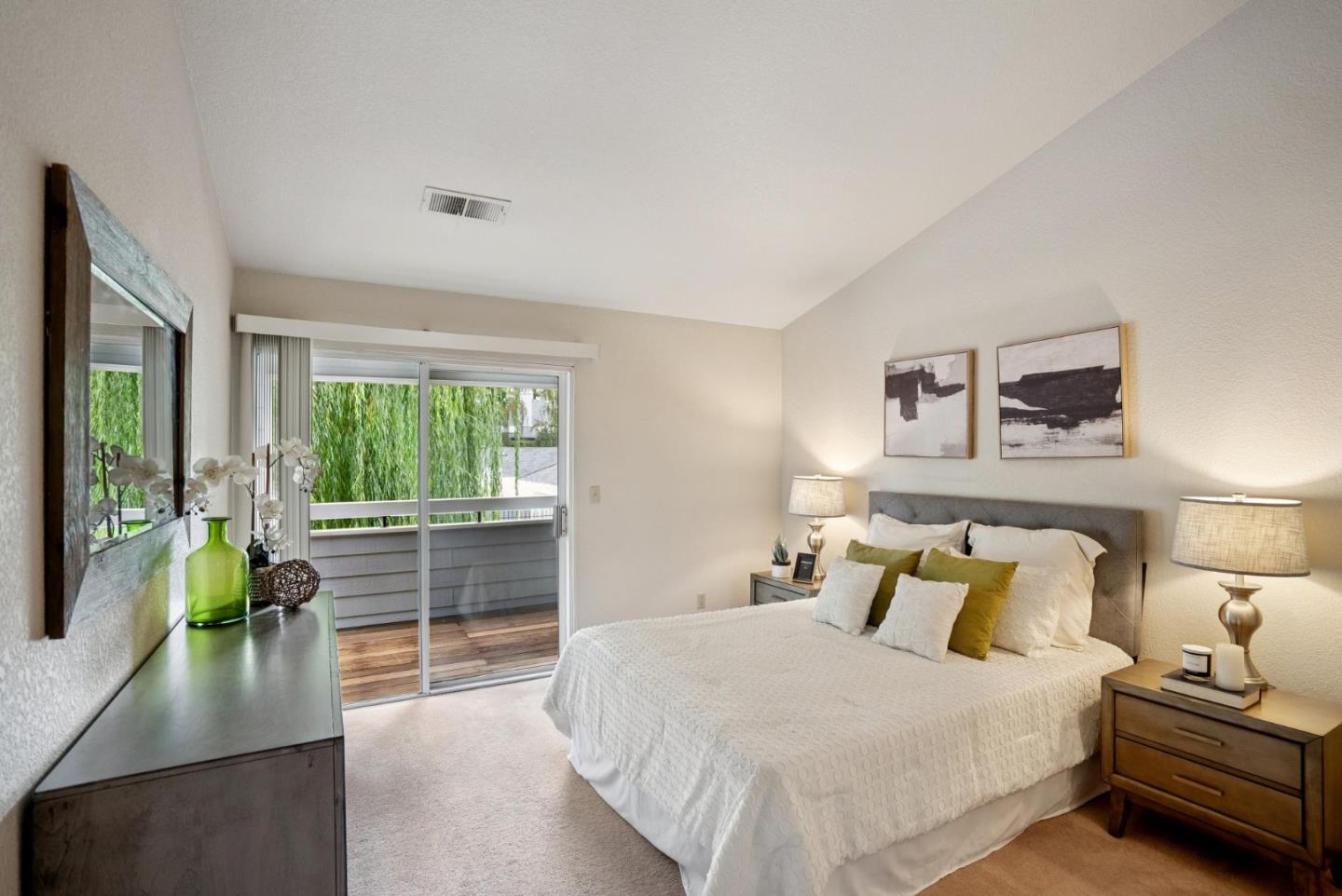 Detail Gallery Image 67 of 100 For 1612 Parkview Green Cir, San Jose,  CA 95131 - 2 Beds | 2 Baths